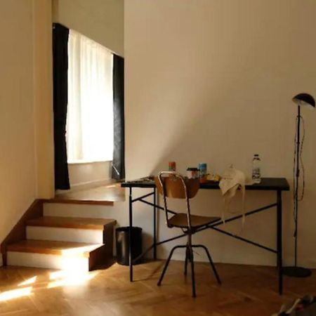 House In House At The Heart Of Exarchia, Extremely Central Atenas Exterior foto